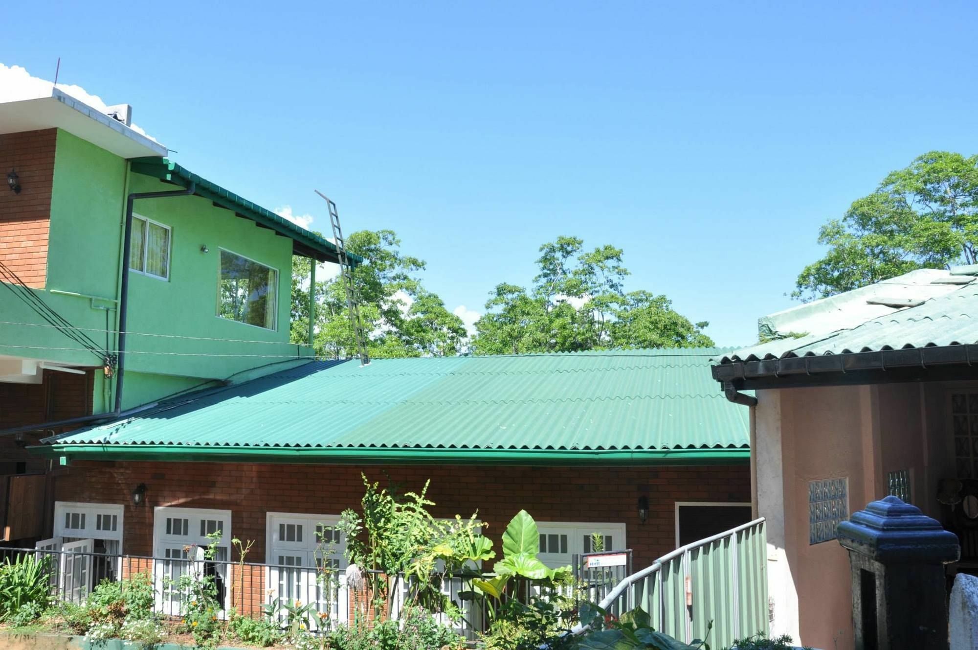 Hanthana Holiday Rooms แคนดี้ ภายนอก รูปภาพ